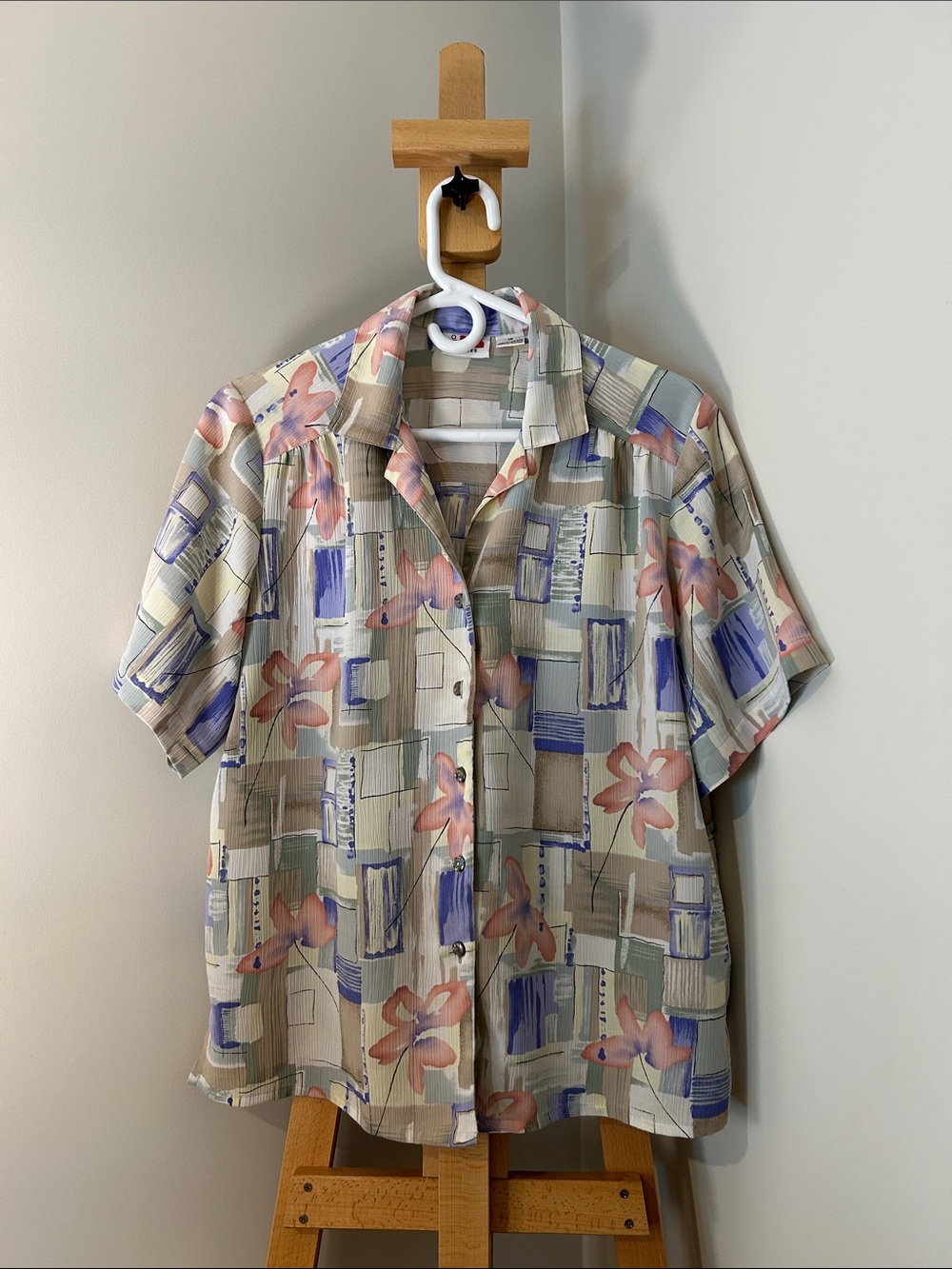 90s | Alia |  Cream and Pastel Tone Floral Print Shirt | Size 14